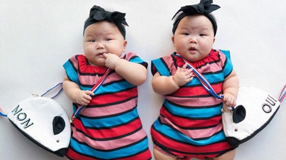 Хорошенькие сингапурские сестры-близнецы стали звездами Сети