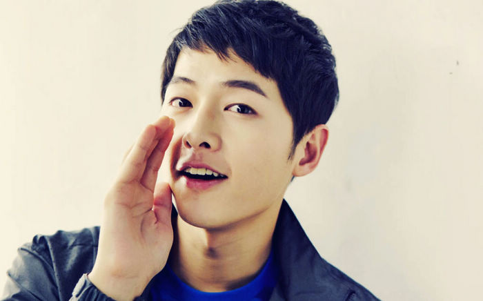 Селфи телезвезды Южной Кореи Сон Джун Ки – исполнитель героя «Потомки Солнца»