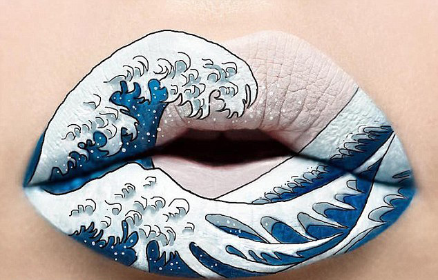 Губы превращаются в «холст» благодаря умелым рукам визажиста Andrea Reed