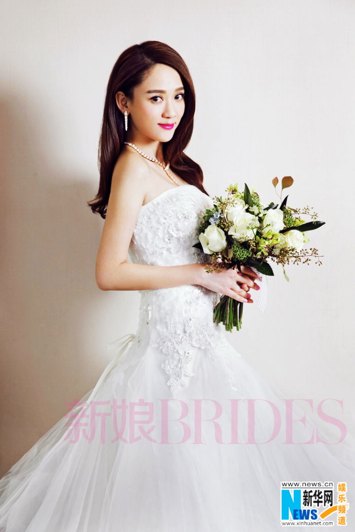 Чэнь Цяоэнь в новых снимках для журнала «Невеста» на апрель