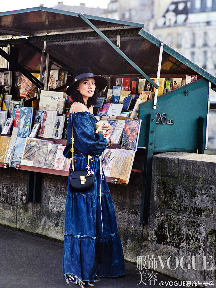 Красотка Гао Юаньюань в уличной съемке в Париже
