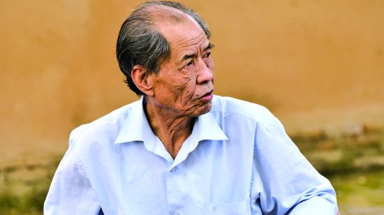 В возрасте 73 лет скончался известный писатель Чэнь Чжунши 