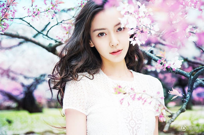 Красотка Angelababy