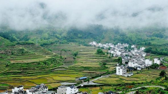 Самая красивая деревня Китая Уюань в провинции Цзянси