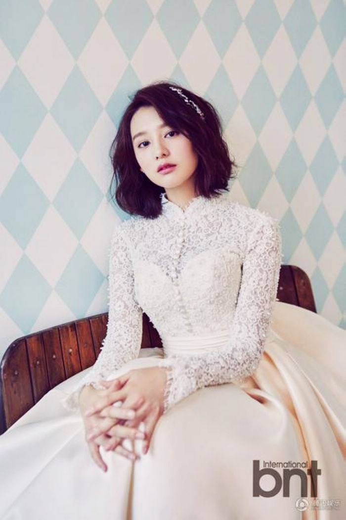 Актриса Южной Кореи Ким Джи Вон в модных фото для «Bntnews»