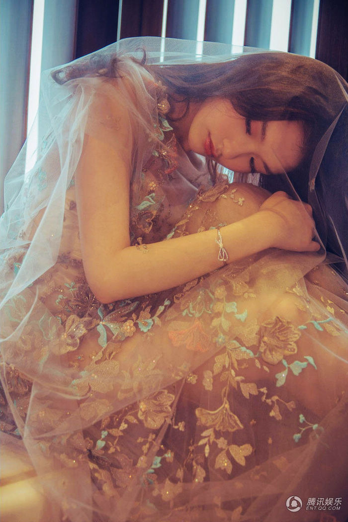 Восходящая кинозвезда Линь Юнь