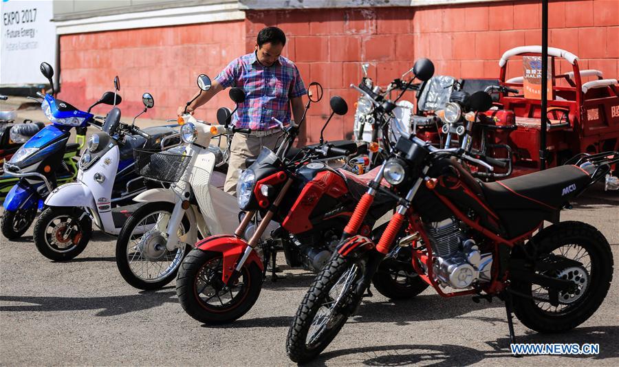 В Алматы проходит Выставка китайских товаров