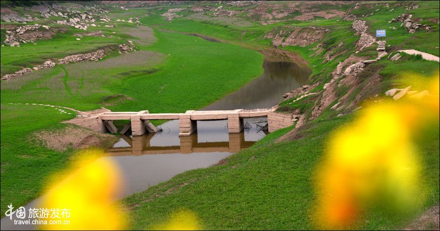 Очаровательный государственный парк водно-болотных угодий Болиньху в провинции Сычуань