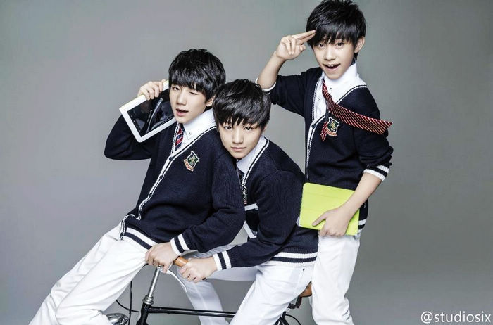 Музыкальный коллектив «TFBOYS» на обложке модного журнала