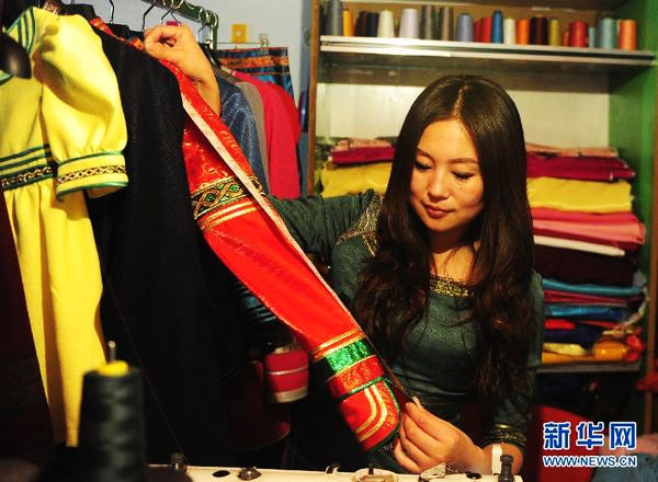 Гуань Синь – модельер «поколения 80-х»: Добавляя монгольские элементы в современную одежду