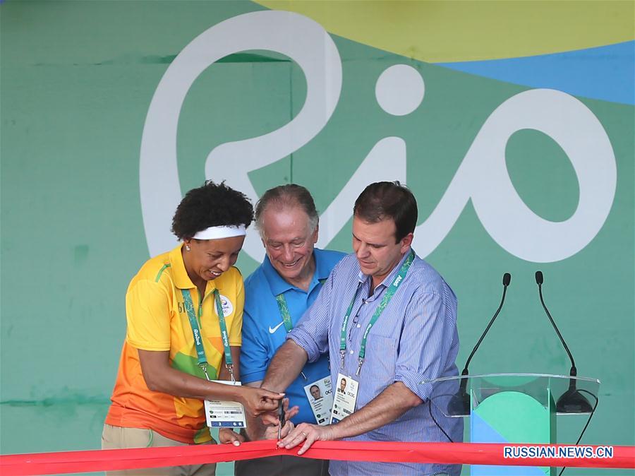 В воскресенье в бразильском городе Рио-де-Жанейро состоялась церемония открытия Олимпийской деревни, в которой будут проживать спортсмены и делегации сборных во время Олимпиады-2016.