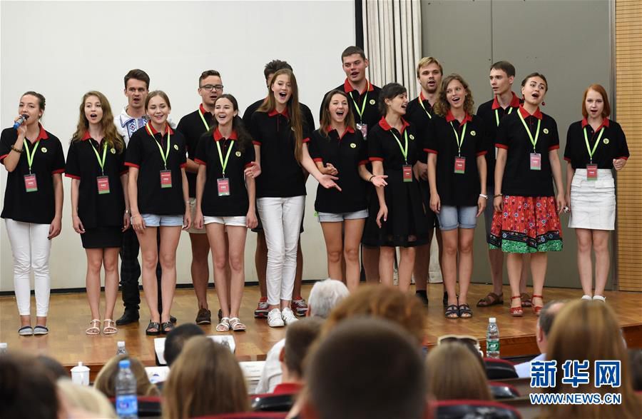 Студенческая делегация летней школы Беларуси посетила Юго-восточный университет в Нанкине 