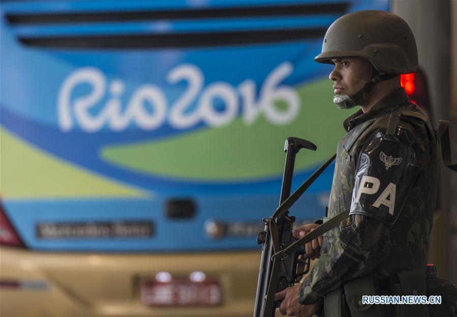 В Рио-де-Жанейро прибывают усиленные полицейские части для охраны олимпийских объектов. 