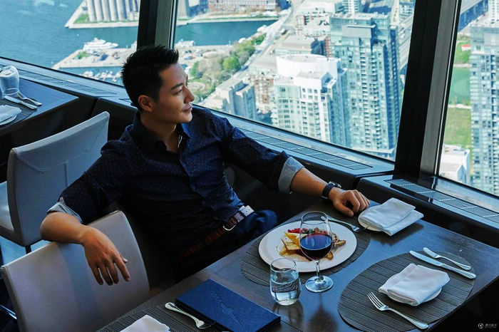 Телеактер Ли Цзунхань