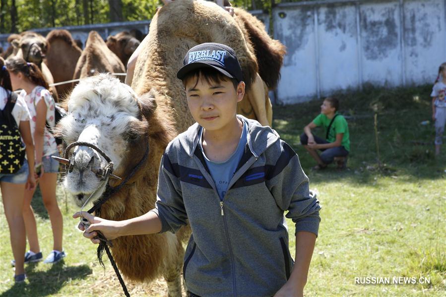 В Кыргызстан накануне прибыл &apos;Караван культуры и содружества&apos;, отправившийся из Пекина в 2014 году по маршруту Великого Шелкового пути. 
