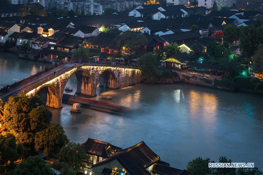 Мост является культурным символом города Ханчжоу /провинция Чжэцзян, Восточный Китай/. Это символ гармоничного сочетания древней простоты с современным многообразием, символ открытости всему новому. 