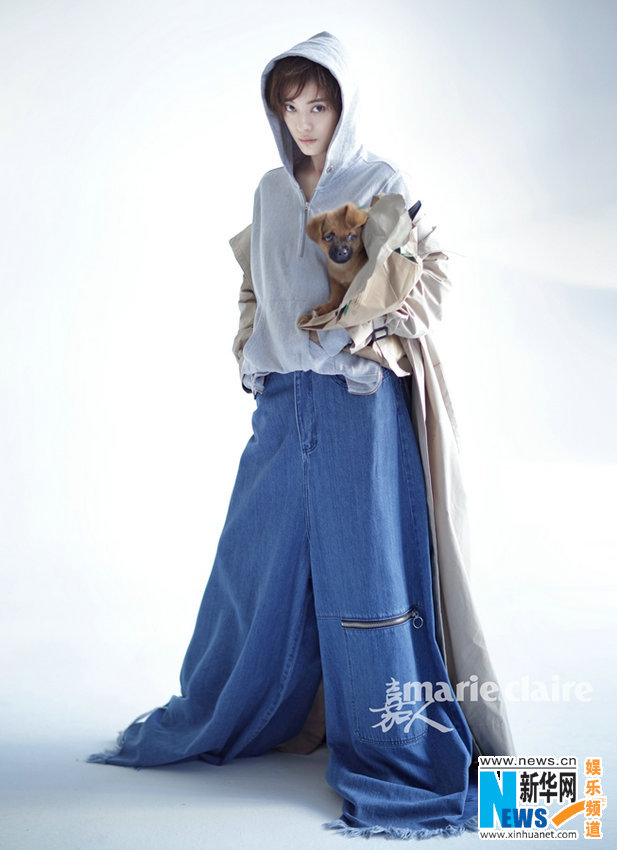 Сунь Ли снялась в модной фотосессии с бродячими щенками