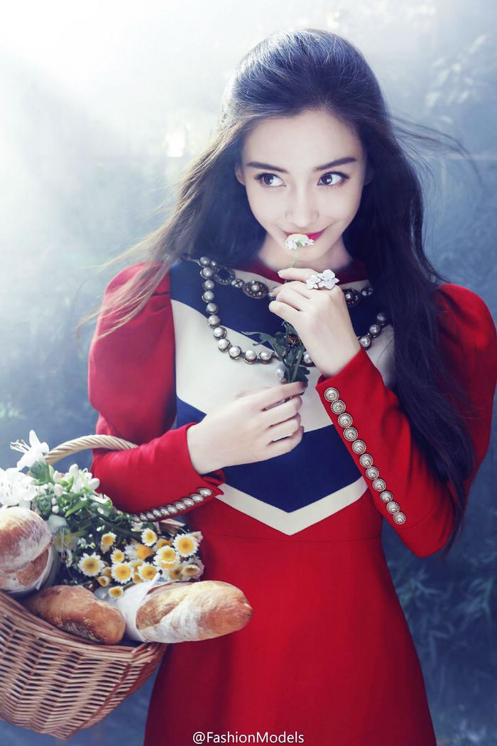 Angelababy попала на «BAZAAR»