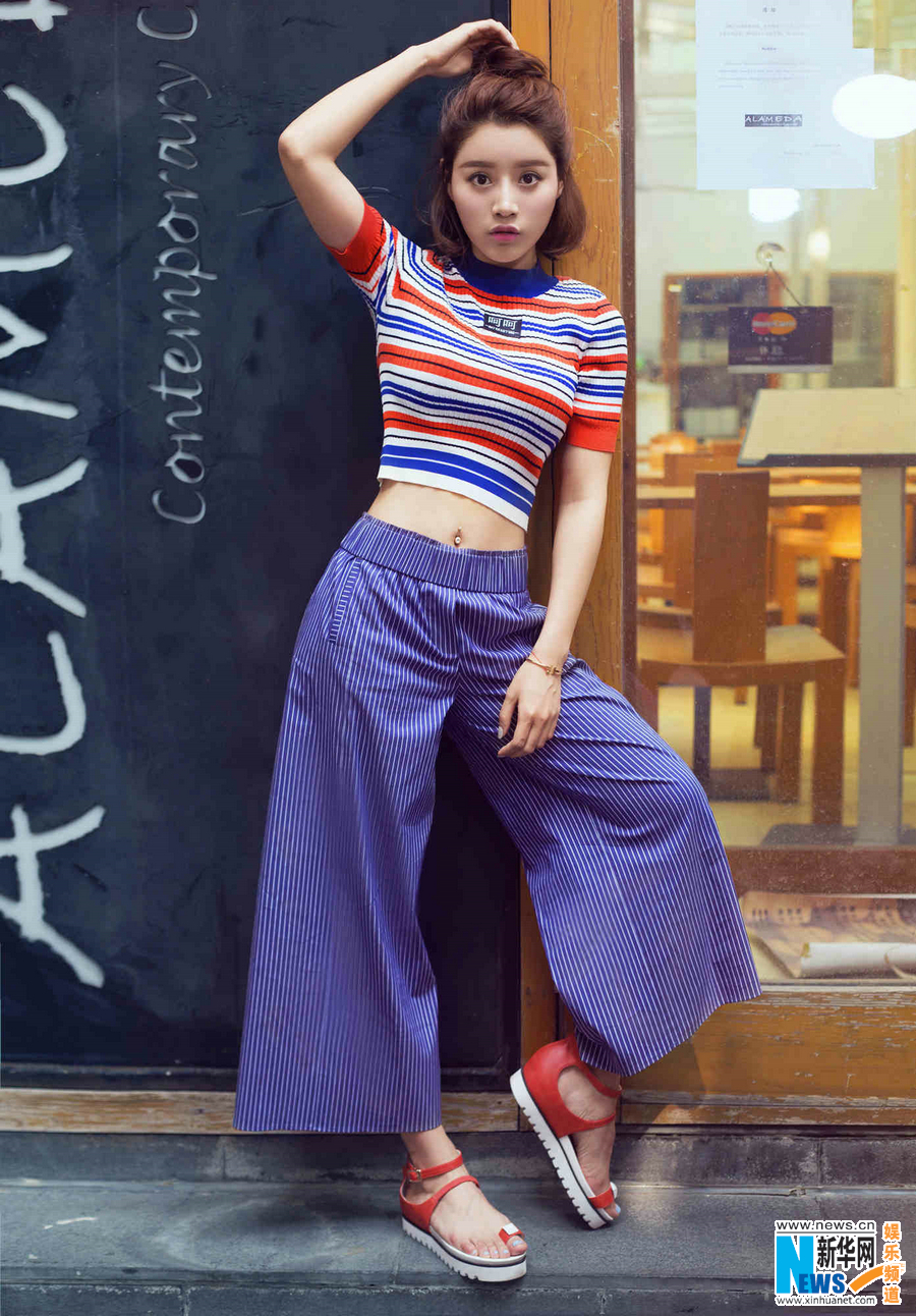 Молодая актриса Цай Де в новой фотосессии