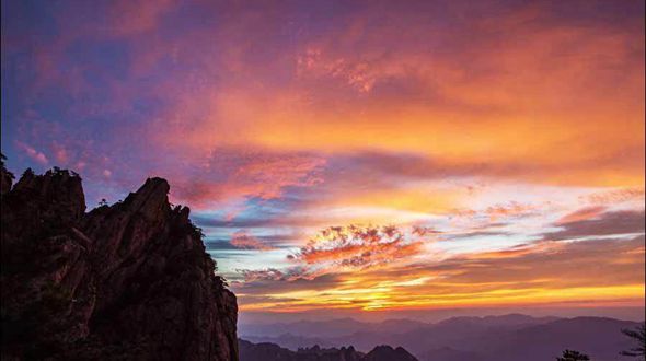 Очаровательные осенние горы Хуаншань