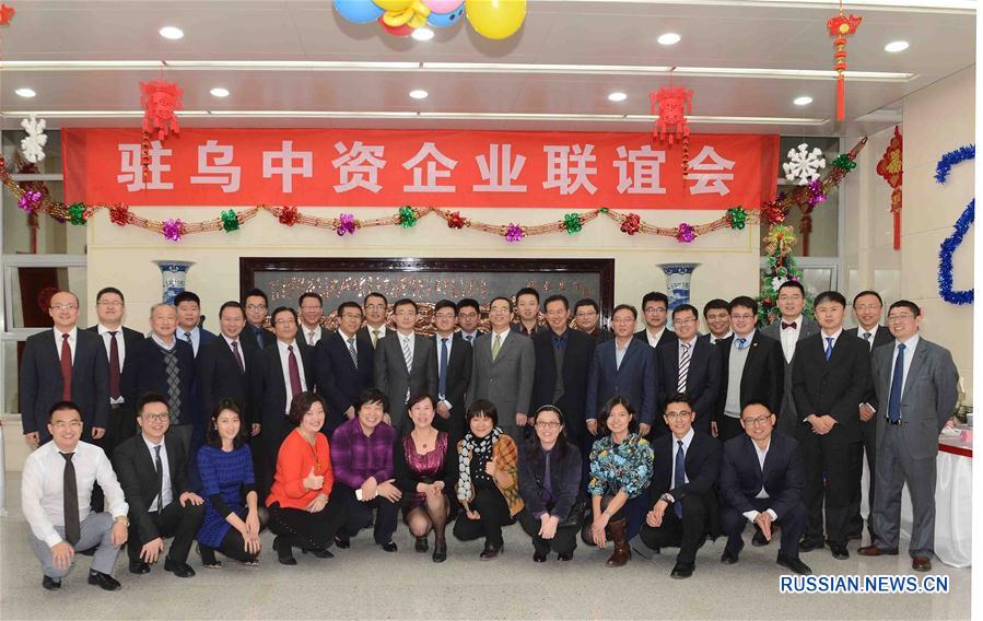 Новогодний корпоратив для сотрудников китайских компаний в посольстве КНР в Узбекистане