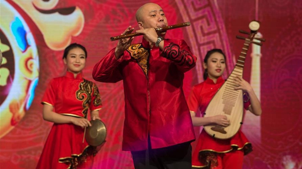 Концерт 'Культурный Китай - всем миром встретим праздник Весны' в Джакарте