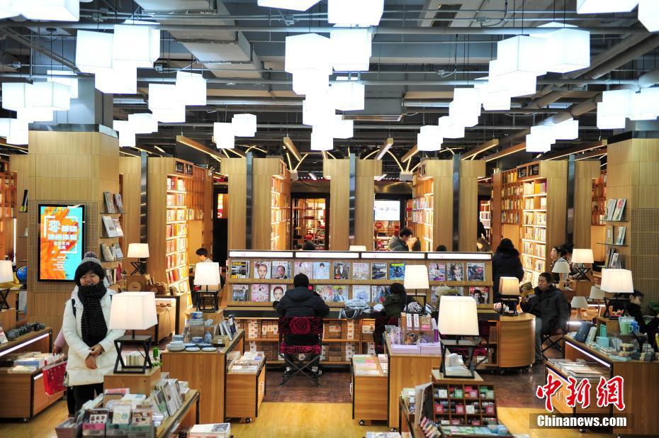 Современный книжный магазин в городе Шэньян