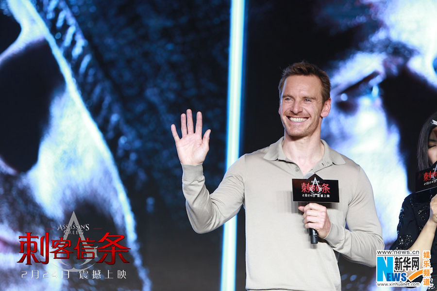 Майкл Фассбендер на премьере фильма «Кредо убийцы» (Assassin&apos;s Creed) в Пекине