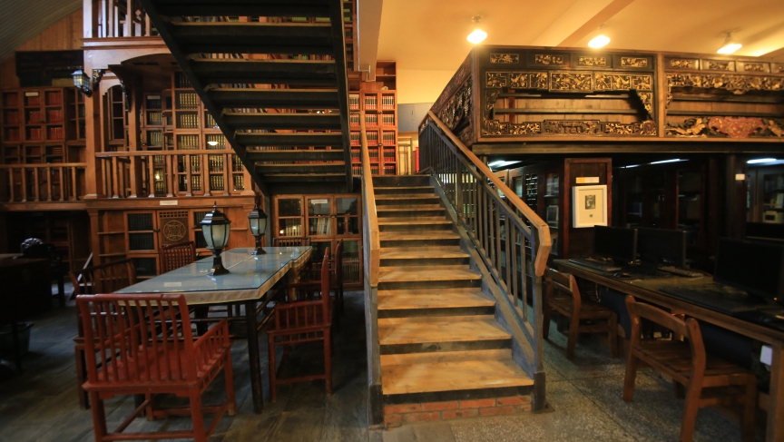Библиотека в провинции Сычуань сочетает китайскую и западную традиции