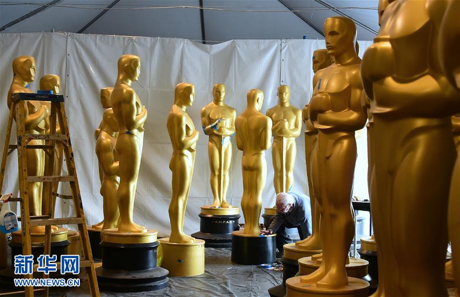 26 февраля 89-я церемония вручения наград премии «Оскар» состоится в театре «Долби» (Голливуд, Лос-Анджелес). В настоящее время подготовительные работы идут полным ходом.