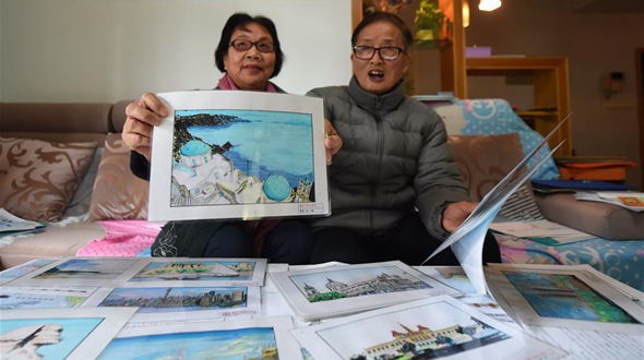 Объездившая весь мир пожилая супружеская чета из Китая запечатлела свои путешествия на рисунках