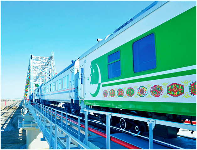 Туркменистан - важнейший транспортно-транзитный перекресток континента