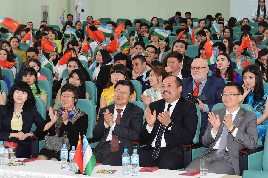 В Узбекском Государственном университете мировых языков отметили 25-летие дипотношений между КНР и Узбекистаном