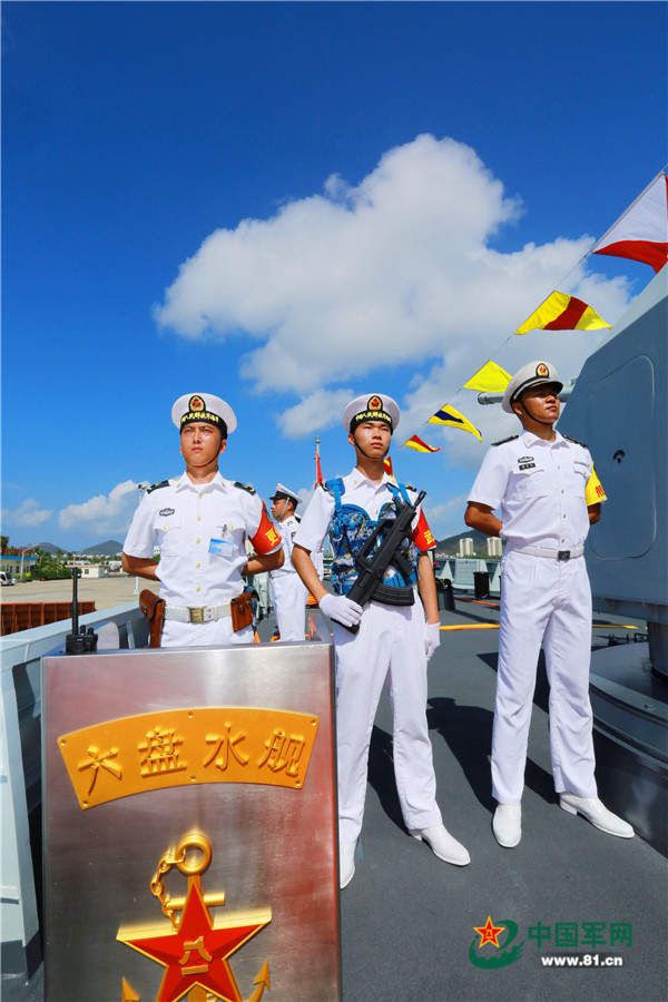 ВМС НОАК приняли в свой состав новый сторожевой корабль Люпаньшуй