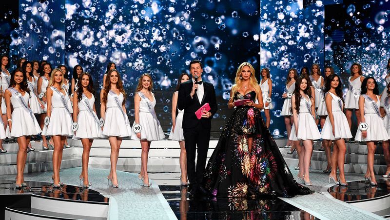 Мисс Россия – 2017 Полина Попова побывала в Китае и может говорить по-китайски