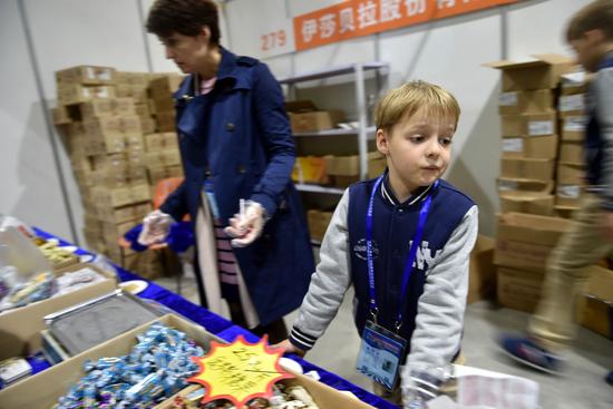 Маленькие продавцы из России стали звездами продовольственной выставки