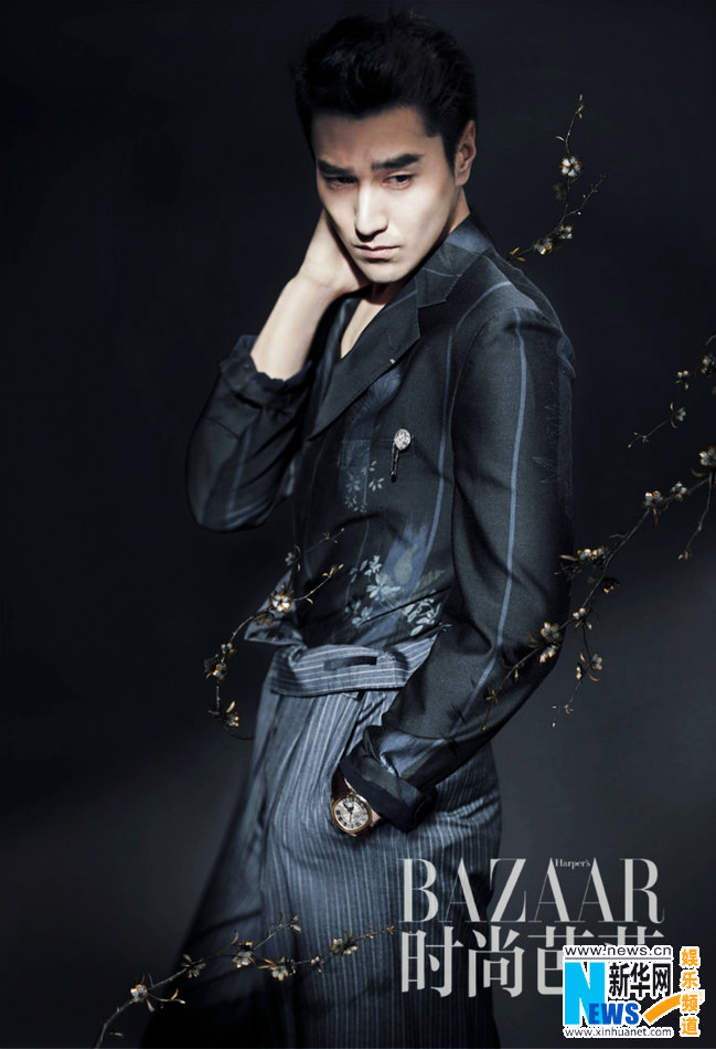 Тайваньский звезда Чжао Ютин попал на модный журнал