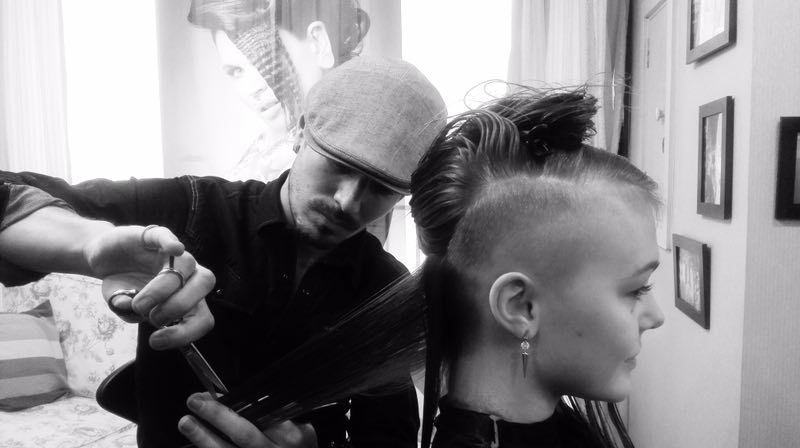 Создавая новый стиль: пекинская история русского парикмахера
