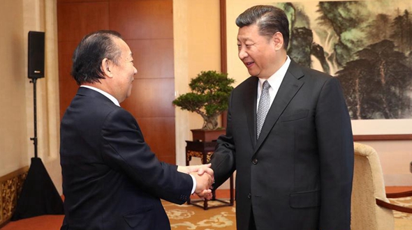 Си Цзиньпин призвал к совместному содействию развитию китайско-японских отношений в правильном направлении