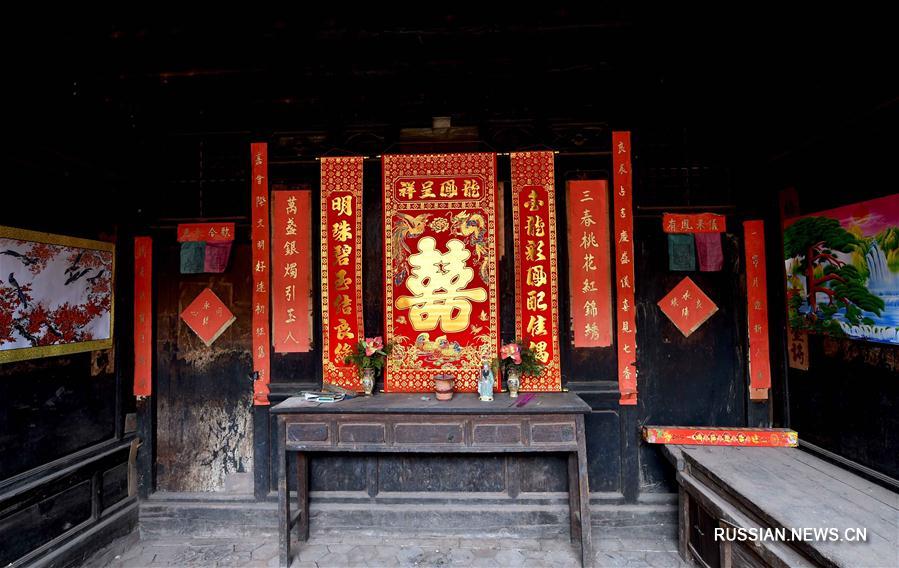 Древняя деревня народности бай в провинции Юньнань 