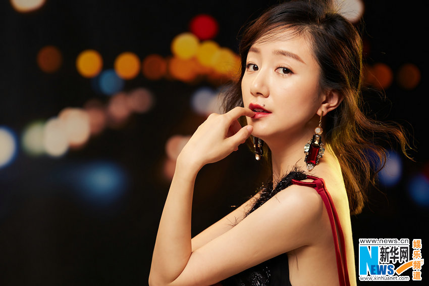 Китайская актриса Ли Цянь попала на модный журнал