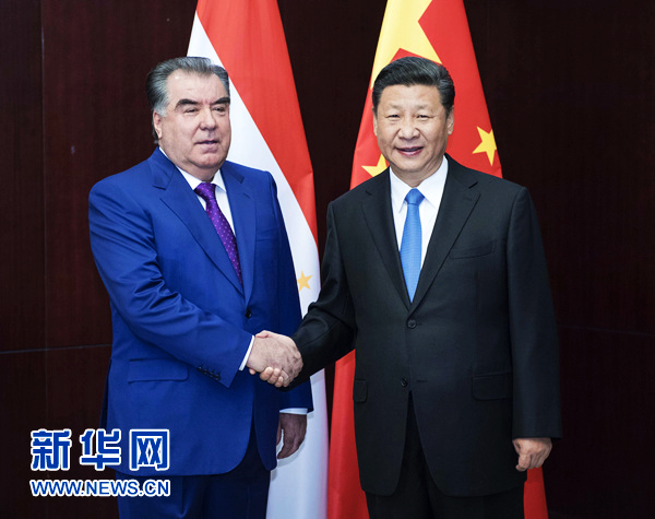 Си Цзиньпин встретился с президентом Таджикистана Эмомали Рахмоном