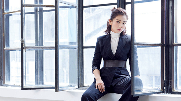 Популярная актриса Лю Тао в модной фотосессии