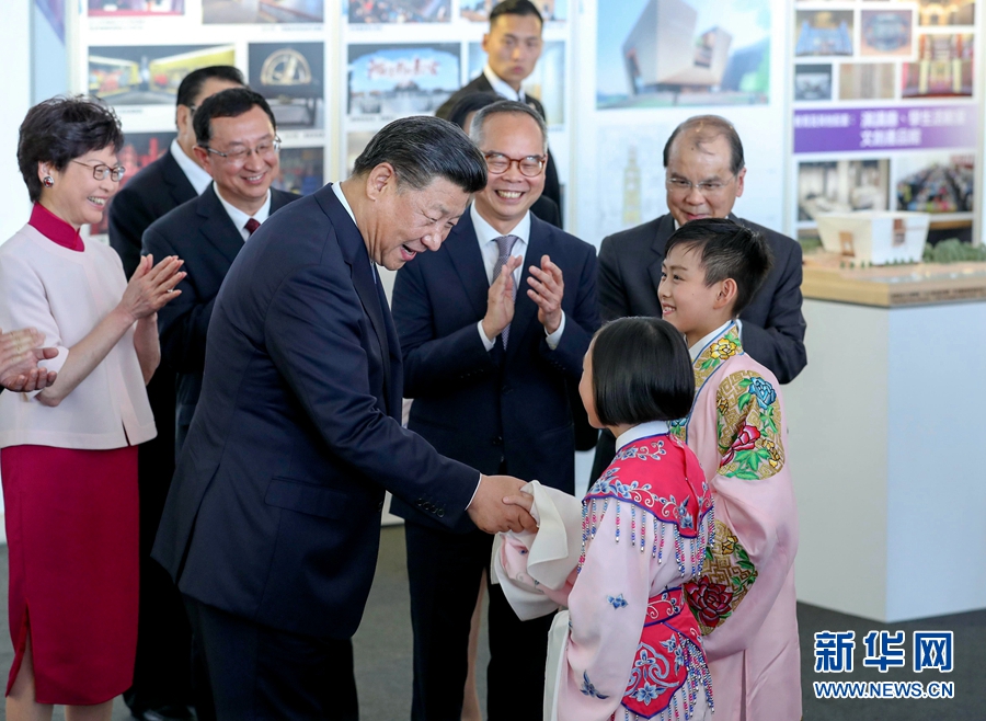Си Цзиньпин присутствовал на церемонии подписания Соглашения о сотрудничестве в строительстве Музея Гугун в Сянгане