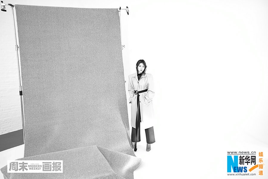 Телезвезда Цзян Шуин попала на модный журнал
