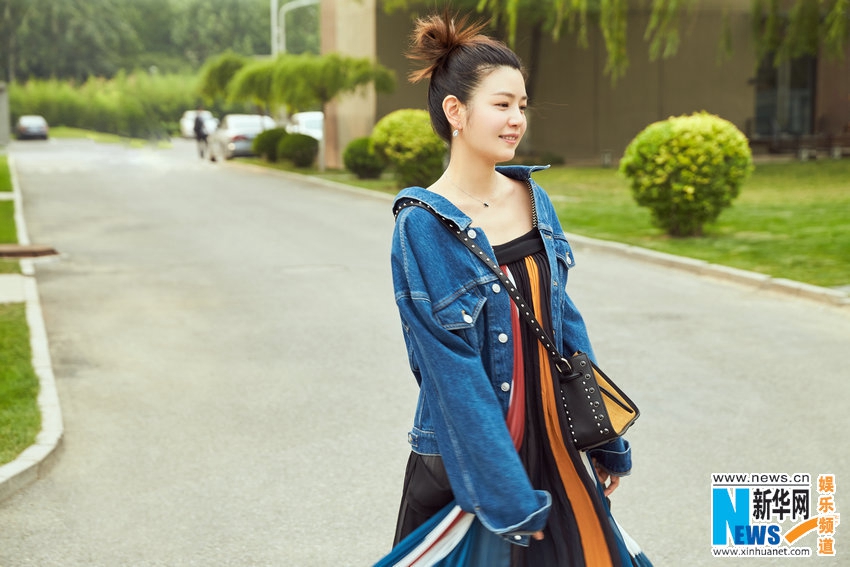 Тайваньская актриса Мишель Чэнь появилась на улице