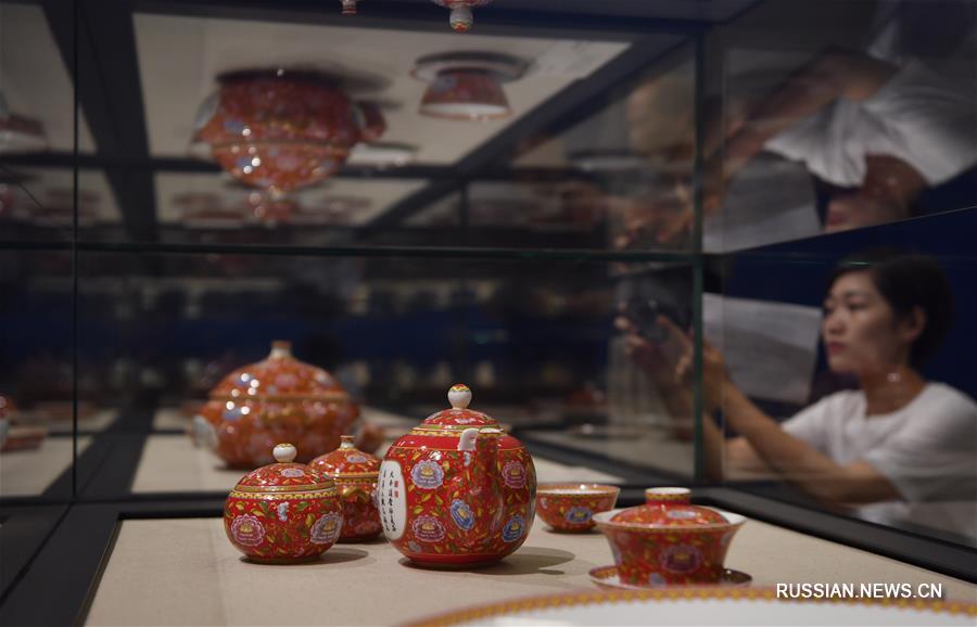 В Национальном музее Китая открылась выставка современного искусства керамики 