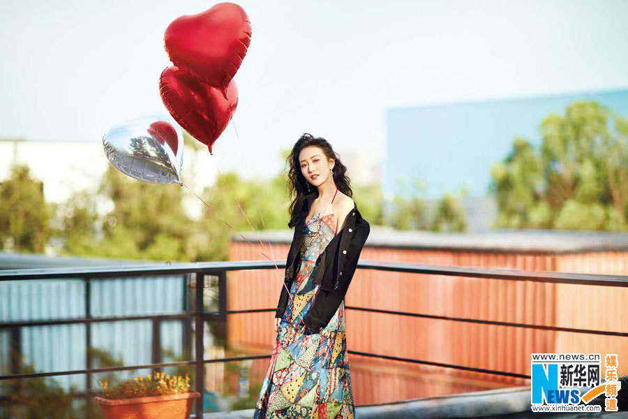 Актриса Ван Оу создает свой модный стиль