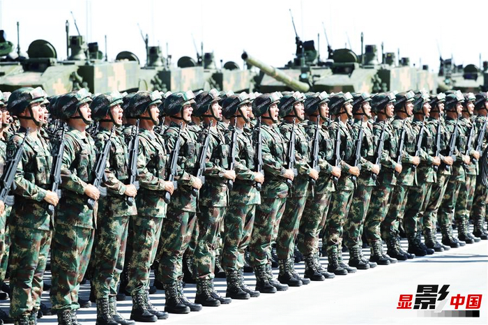 Лучшие фото с военного парада на полигоне Чжужихэ