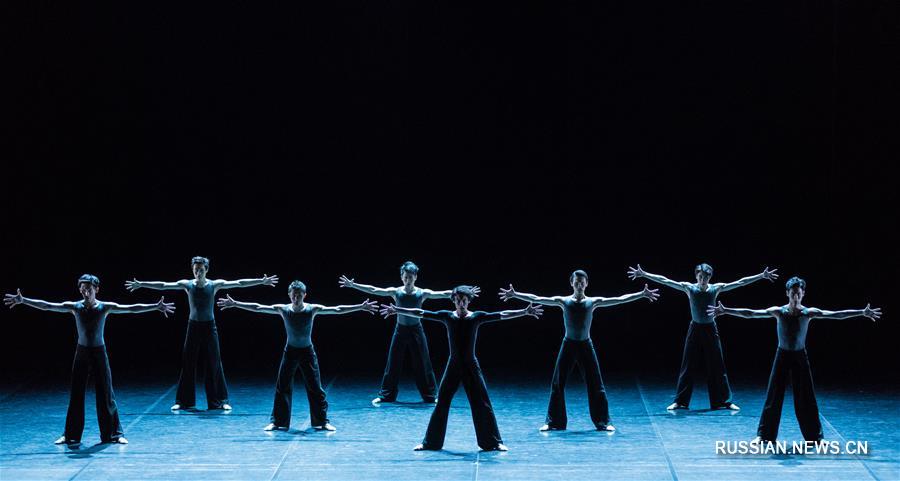 Во Владивостоке выступили звезды Национального балета Китая Во Владивостоке выступили звезды Национального балета Китая